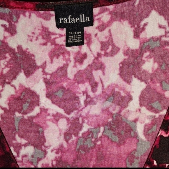 rafaella EUC Top with Side Ruching - Picture 2 of 3